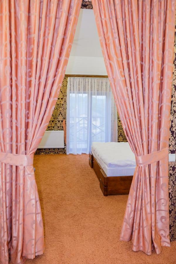Hotel Оздоровчий Комплекс Гайки Заїзд Провулок Сухий Яр 12 à Jytomyr Extérieur photo