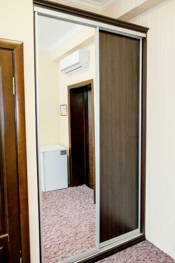 Hotel Оздоровчий Комплекс Гайки Заїзд Провулок Сухий Яр 12 à Jytomyr Extérieur photo