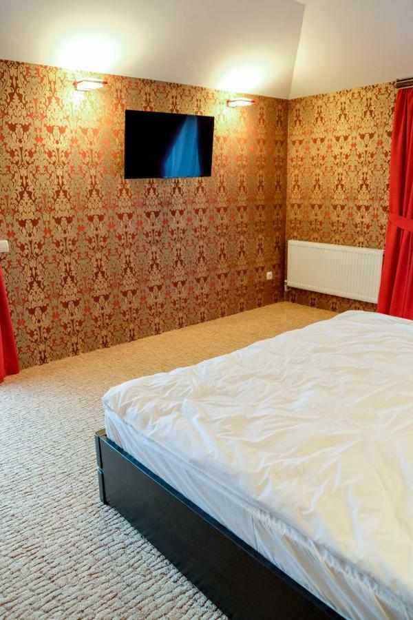 Hotel Оздоровчий Комплекс Гайки Заїзд Провулок Сухий Яр 12 à Jytomyr Extérieur photo
