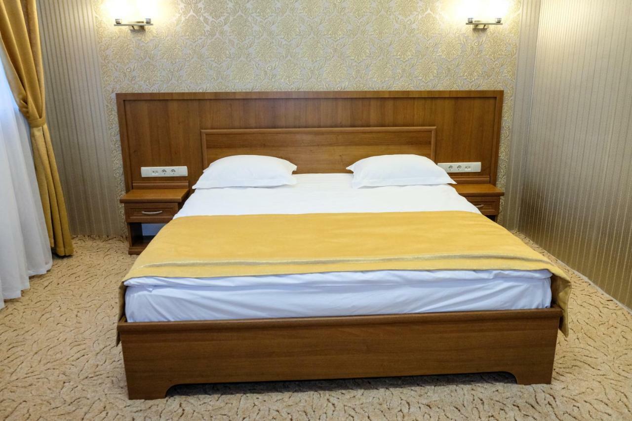 Hotel Оздоровчий Комплекс Гайки Заїзд Провулок Сухий Яр 12 à Jytomyr Extérieur photo