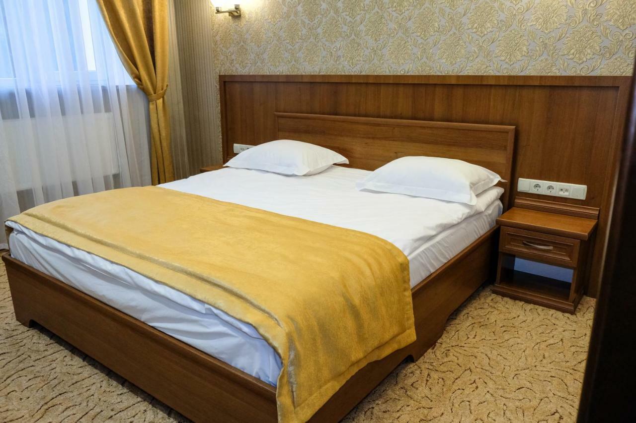 Hotel Оздоровчий Комплекс Гайки Заїзд Провулок Сухий Яр 12 à Jytomyr Extérieur photo