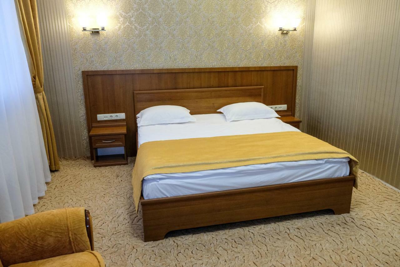 Hotel Оздоровчий Комплекс Гайки Заїзд Провулок Сухий Яр 12 à Jytomyr Extérieur photo